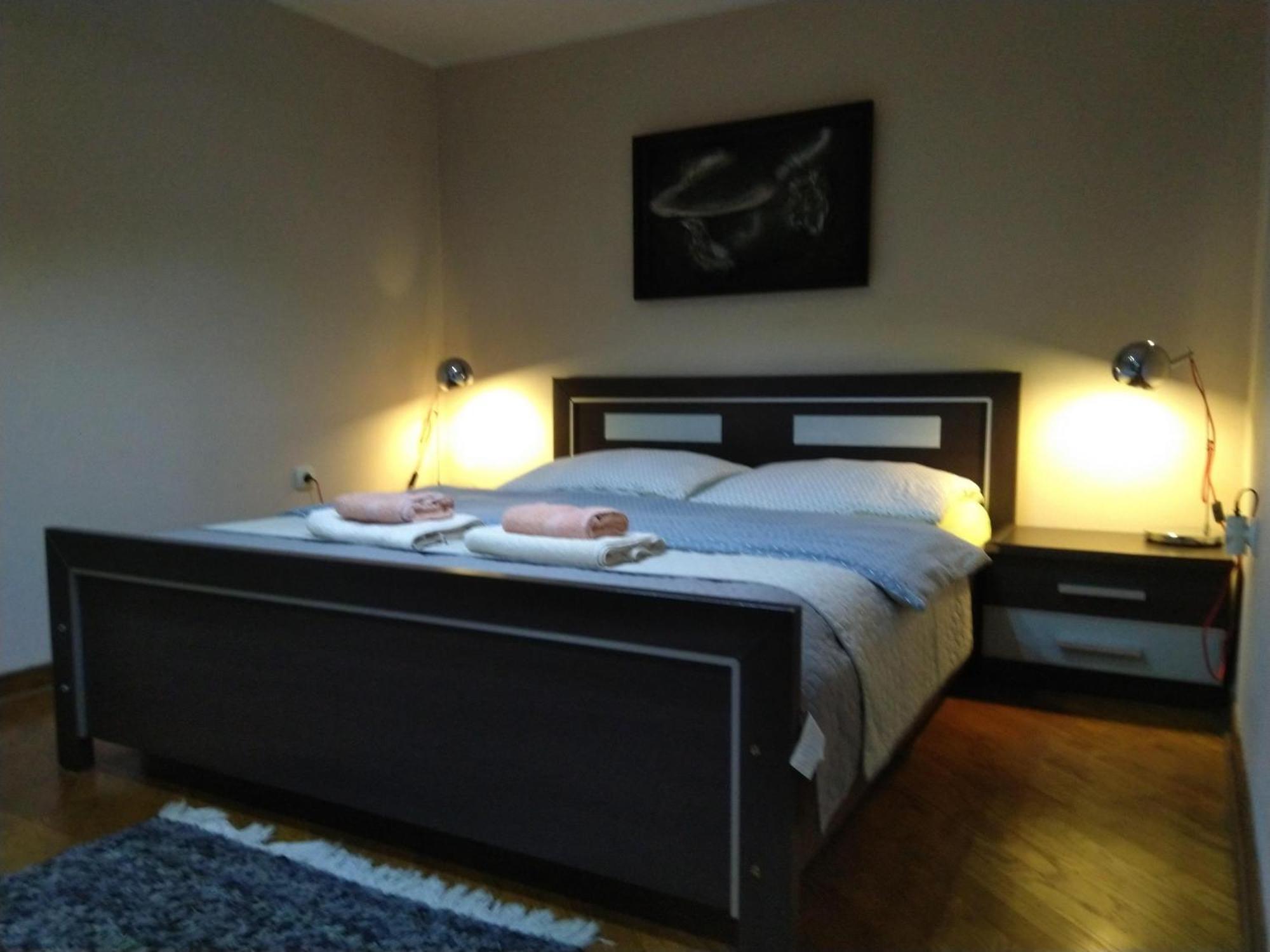 Laguna Apartment Belgrado Esterno foto